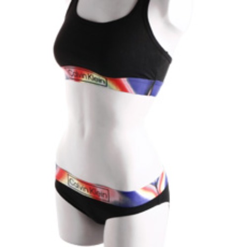캘빈클라인언더웨어 여성 스포츠 브라 삼각 비키니 팬티 세트 CK 속옷 F6825+6827블랙